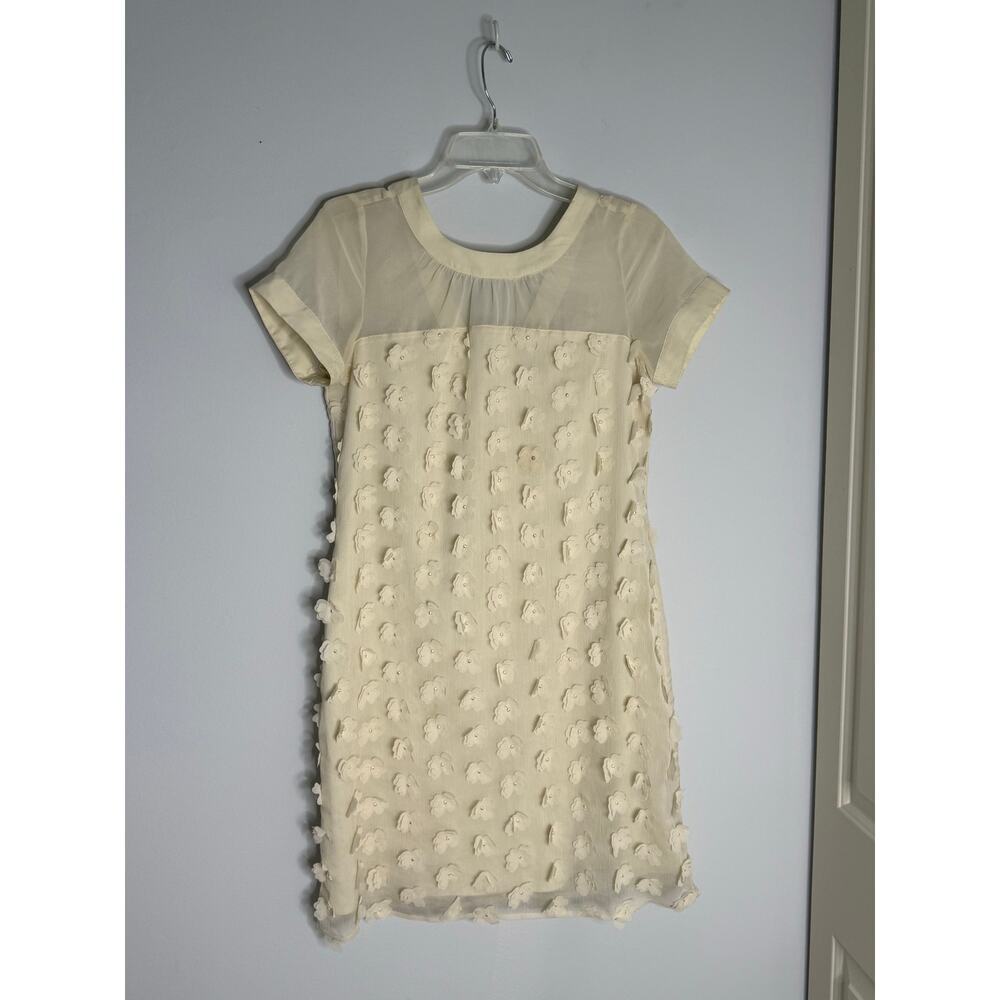 Eci New York Cream Short Sleeve Mini Dress with Floral Apliquee Round Neck Sz 4